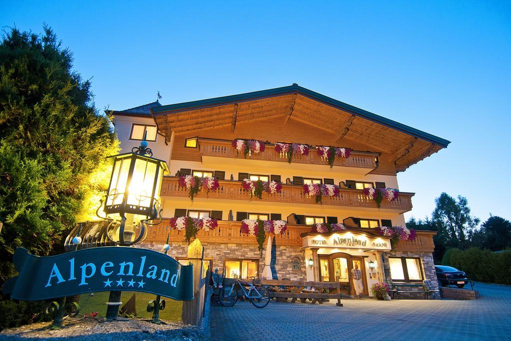 Hotel Garni Alpenland アルテンマルクト・イム・ポンガウ エクステリア 写真
