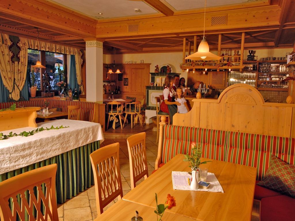 Hotel Garni Alpenland アルテンマルクト・イム・ポンガウ エクステリア 写真
