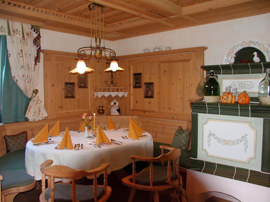 Hotel Garni Alpenland アルテンマルクト・イム・ポンガウ エクステリア 写真