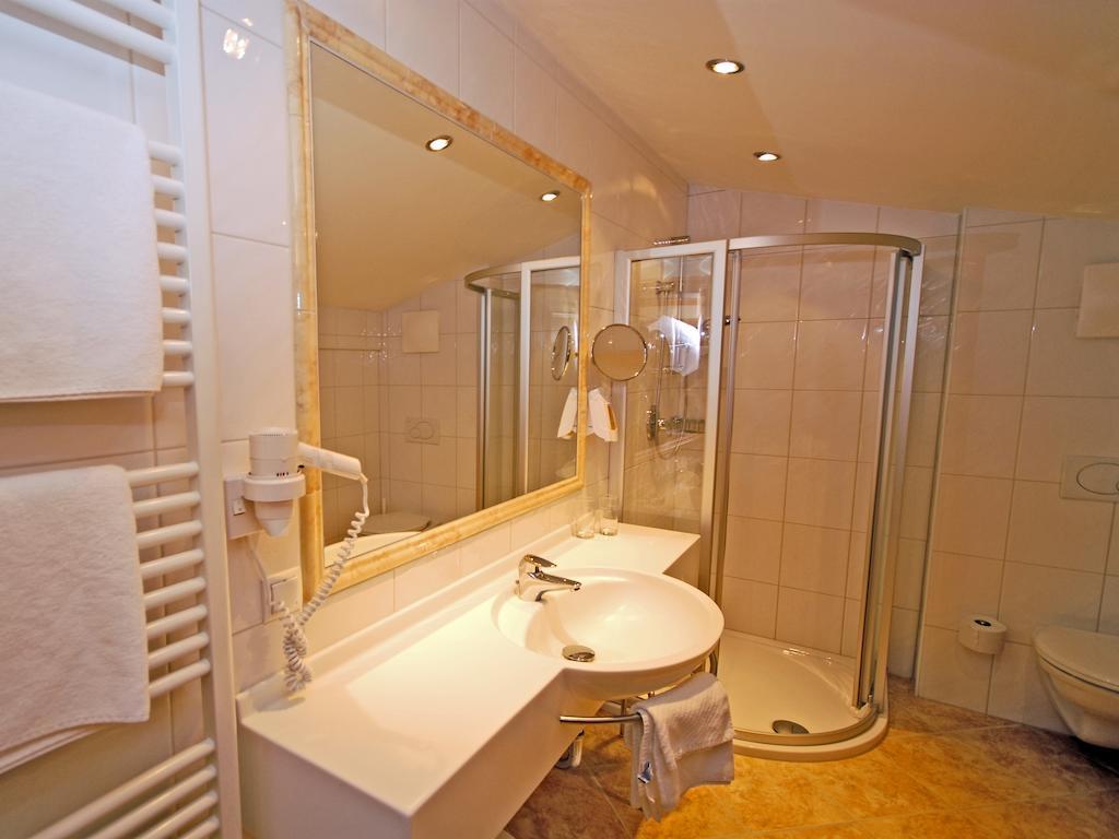 Hotel Garni Alpenland アルテンマルクト・イム・ポンガウ 部屋 写真