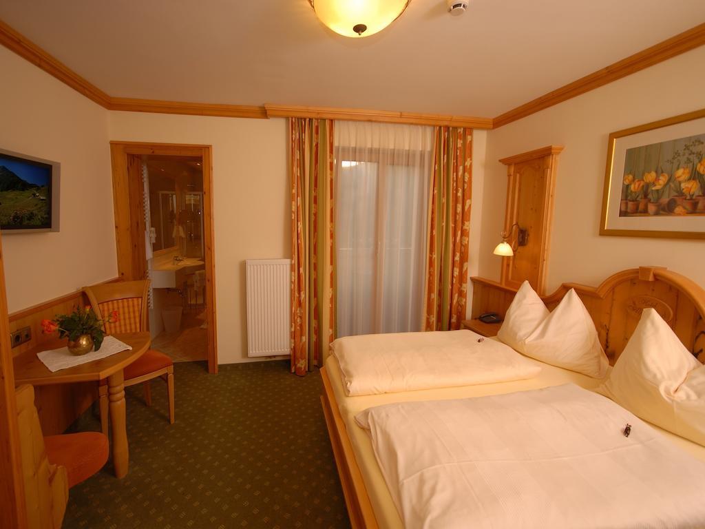 Hotel Garni Alpenland アルテンマルクト・イム・ポンガウ 部屋 写真